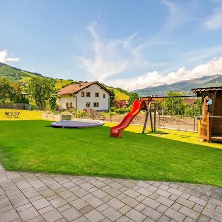 Nr 12 Haus Voglreiter كابرون