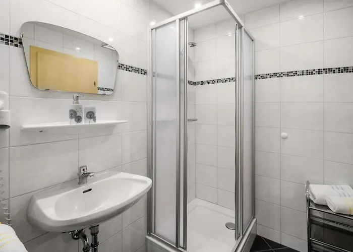 Nr 12 Haus Voglreiter * كابرون