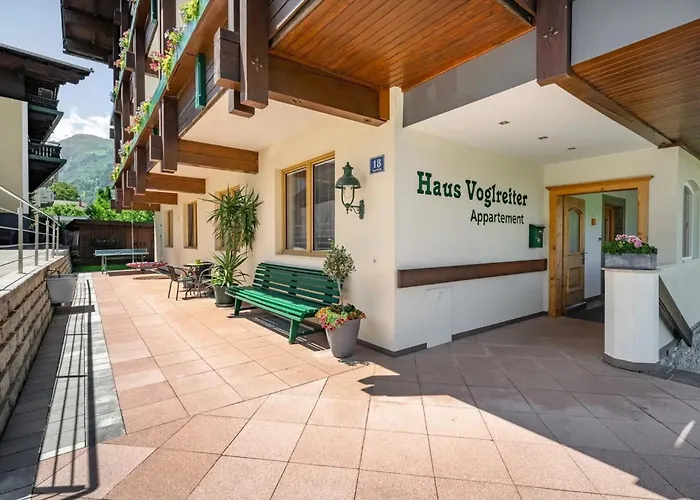 Nr 12 Haus Voglreiter كابرون